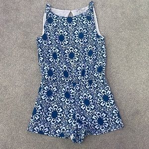 Vineyard Vines blue and white pattern jumpsuit